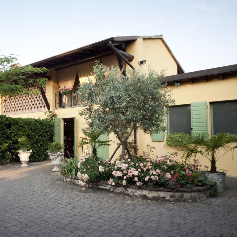 Agriturismo Corte Gaia Castiglione Delle Stiviere Exterior foto
